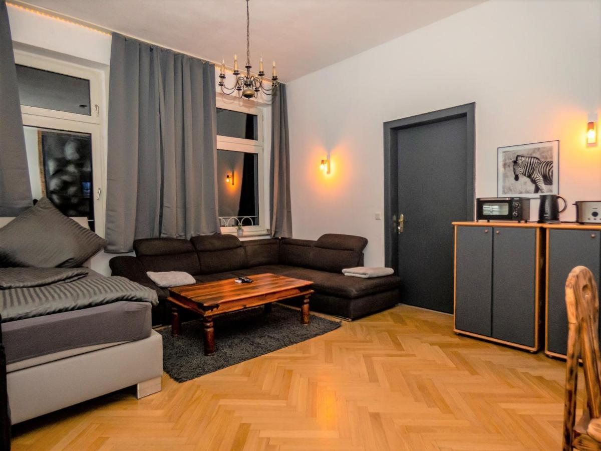 #213 Lux-Room - Zentrum Neuss - Naehe Duesseldorf Messe Mit Netflix & Prime Kültér fotó