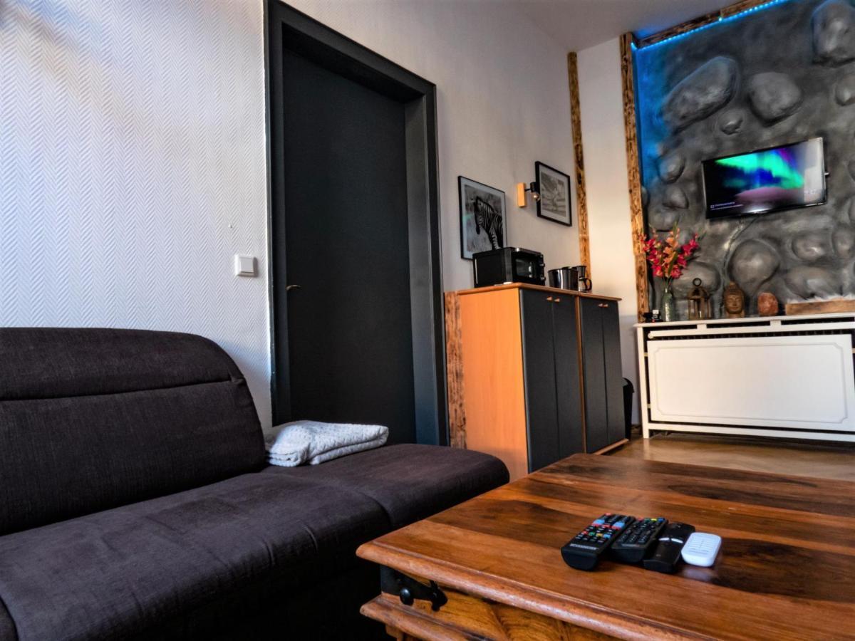 #213 Lux-Room - Zentrum Neuss - Naehe Duesseldorf Messe Mit Netflix & Prime Kültér fotó
